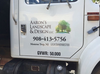 vehicle graphics Photo
